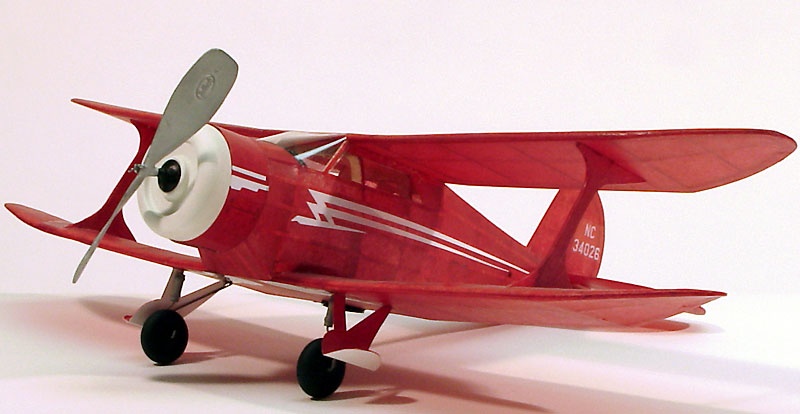 Staggerwing Doppeldecker Balsabausatz